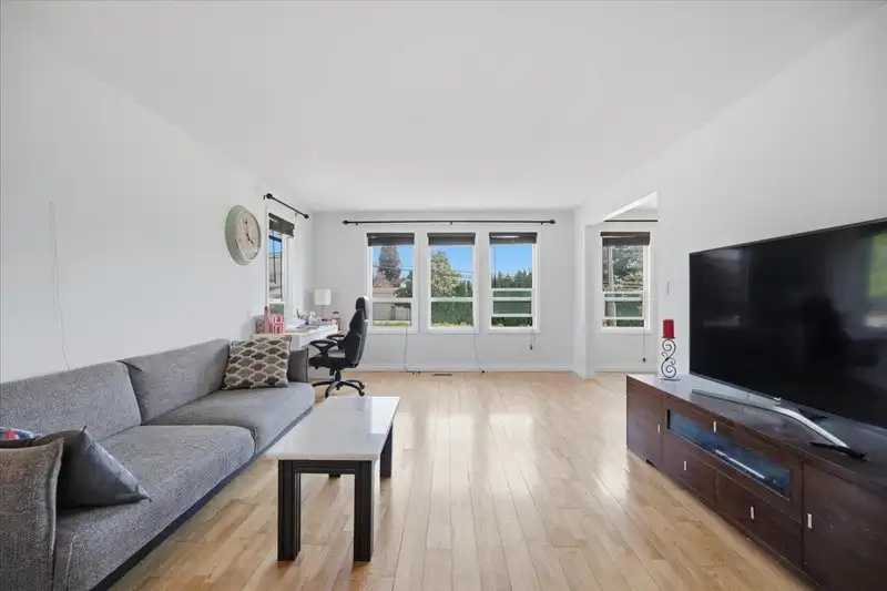 34841 MARSHALL ROAD - photo 4 of 40