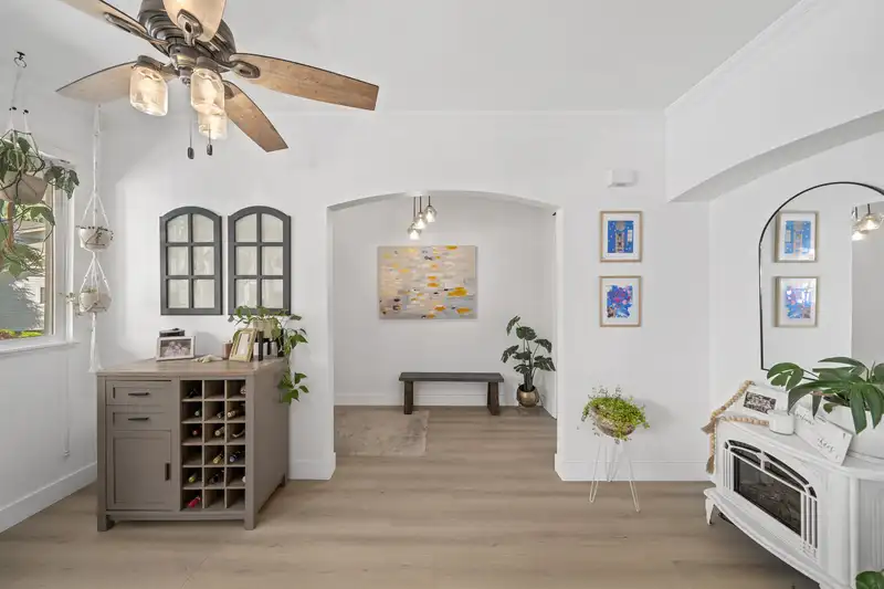 20 11720 COTTONWOOD DRIVE - photo 4 of 39