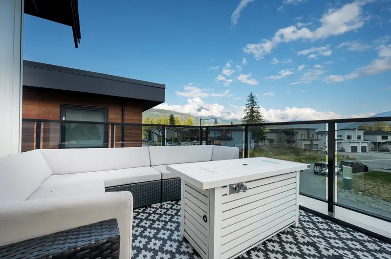 2026 TIYATA BOULEVARD - photo 4 of 25