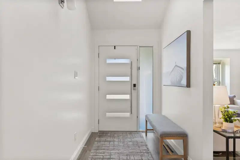 5349 LAUREL WAY - photo 3 of 37