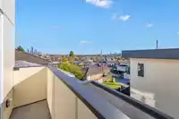 2 3034 E 5TH AVENUE - thumbnail 19