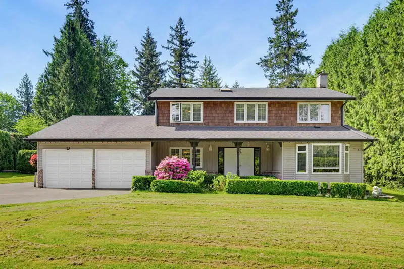 22724 76B CRESCENT - photo 1 of 30