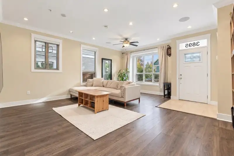 3895 DUMFRIES STREET - photo 3 of 25