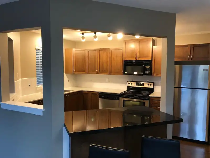 204 32725 GEORGE FERGUSON WAY - photo 4 of 34