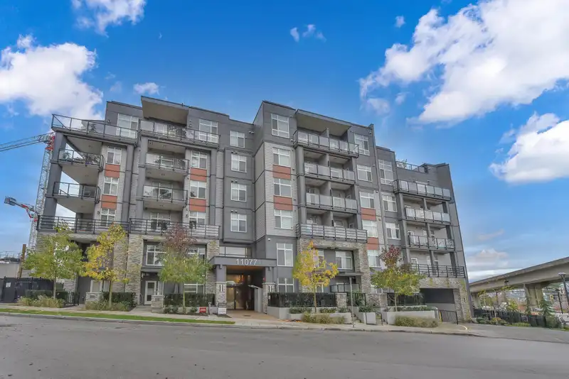 107 11077 RAVINE ROAD - photo 3 of 40