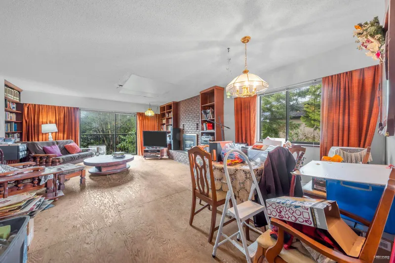 3550 BOUNDARY ROAD - photo 2 of 14