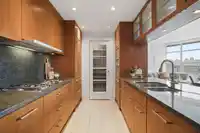 802 628 KINGHORNE MEWS - thumbnail 12