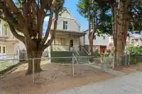 2673 PANDORA STREET - thumbnail 2