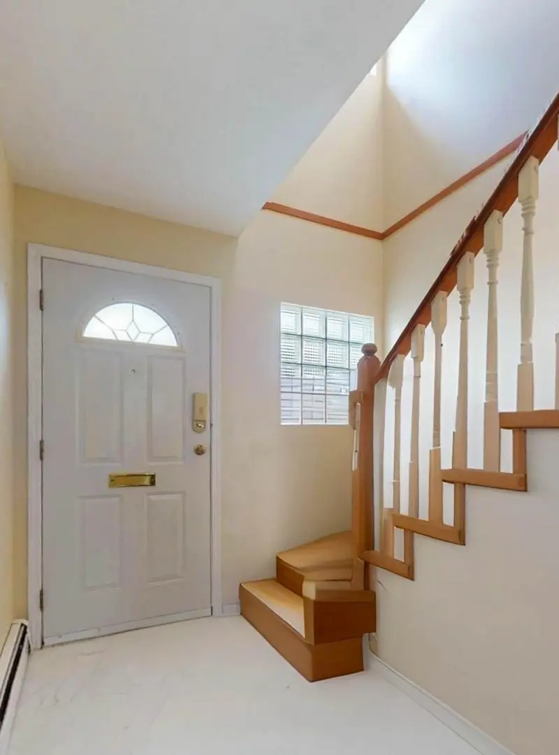 7138 FRASER STREET - photo 4 of 25