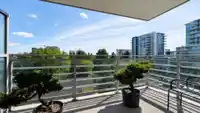 819 8800 HAZELBRIDGE WAY - thumbnail 10