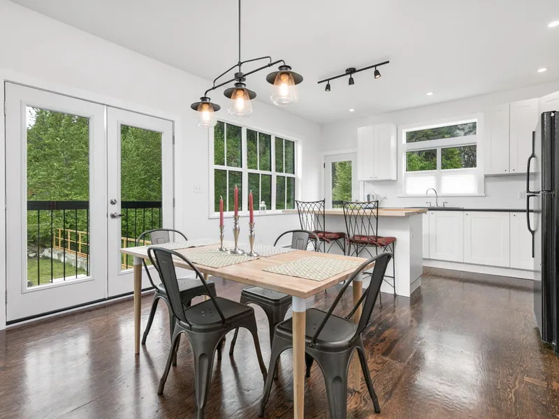 1926 STONECUTTER PLACE - photo 1 of 16