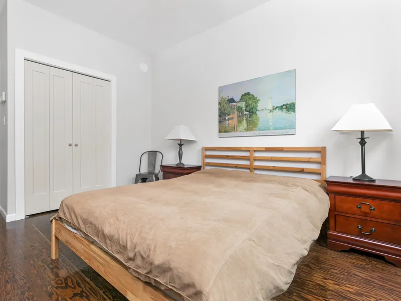 1926 STONECUTTER PLACE - photo 4 of 16