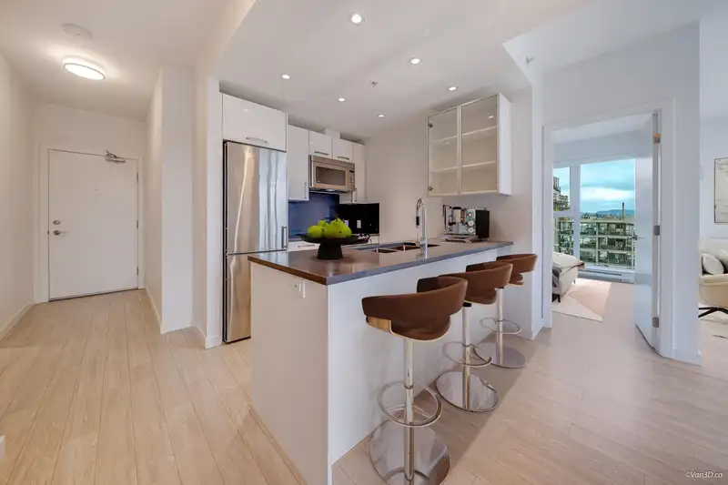 PH6 983 E HASTINGS STREET - photo 2 of 29