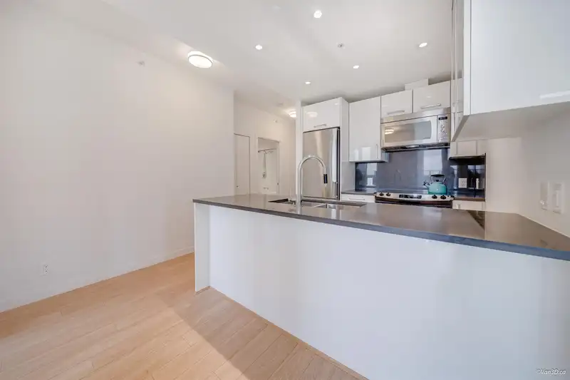 PH6 983 E HASTINGS STREET - photo 3 of 29