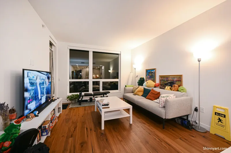 202 5058 CAMBIE STREET - photo 4 of 15