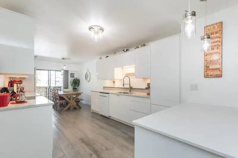 74 32718 GARIBALDI DRIVE - photo 3 of 39