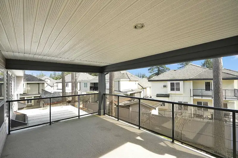 5856 134A STREET - photo 4 of 40