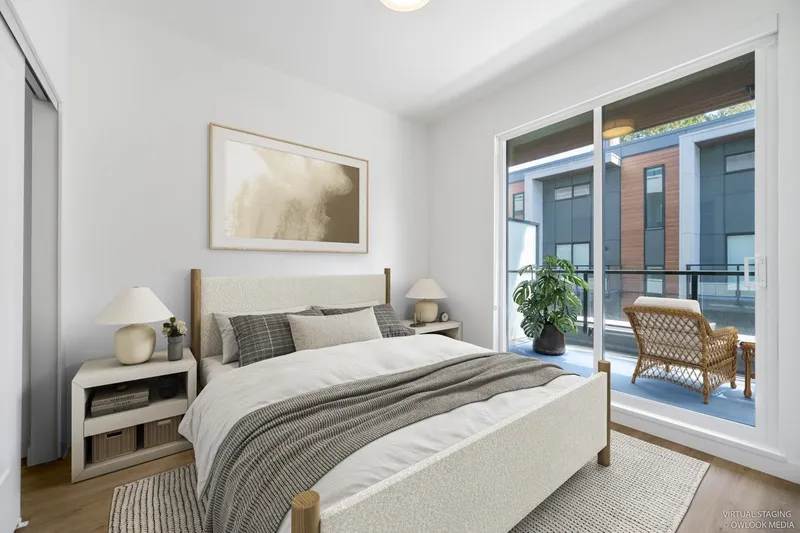 209 375 CLAYTON STREET - photo 4 of 11