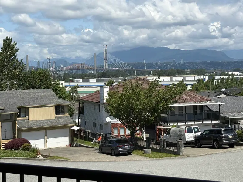 9983 117 STREET - photo 2 of 13