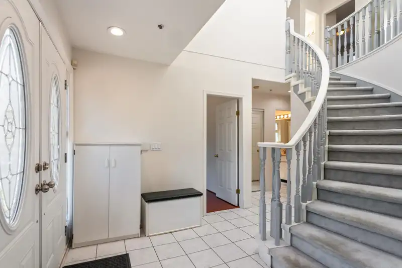 4955 INVERNESS STREET - photo 3 of 40
