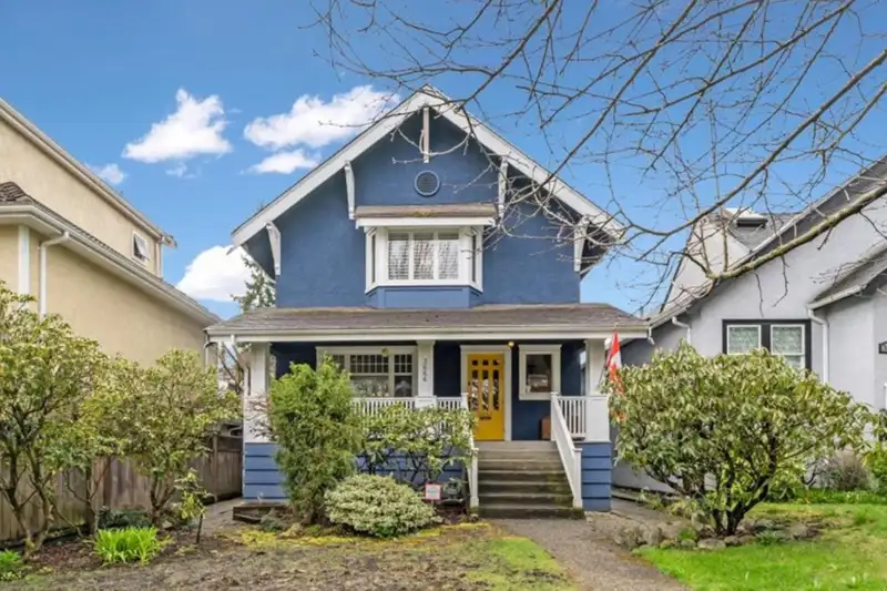 3666 W 22ND AVENUE - photo 1 of 38