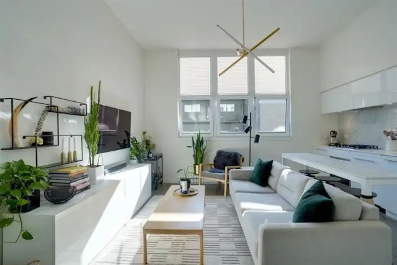 203 150 E CORDOVA STREET - photo 2 of 22