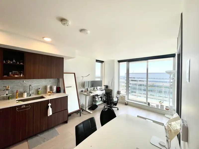3102 455 SW MARINE DRIVE - photo 3 of 24