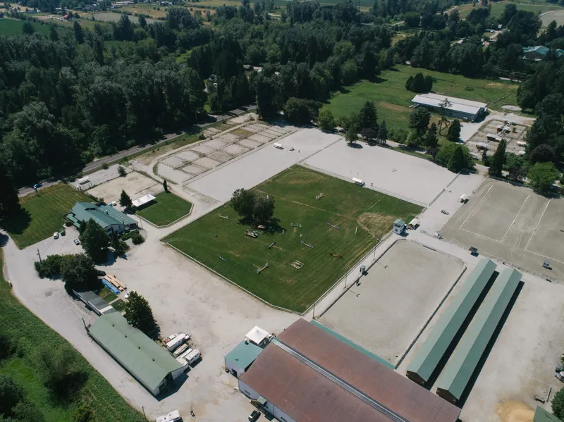 21973 132 AVENUE - photo 3 of 25