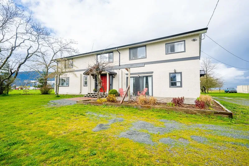 40575 NO. 4 ROAD - photo 2 of 25