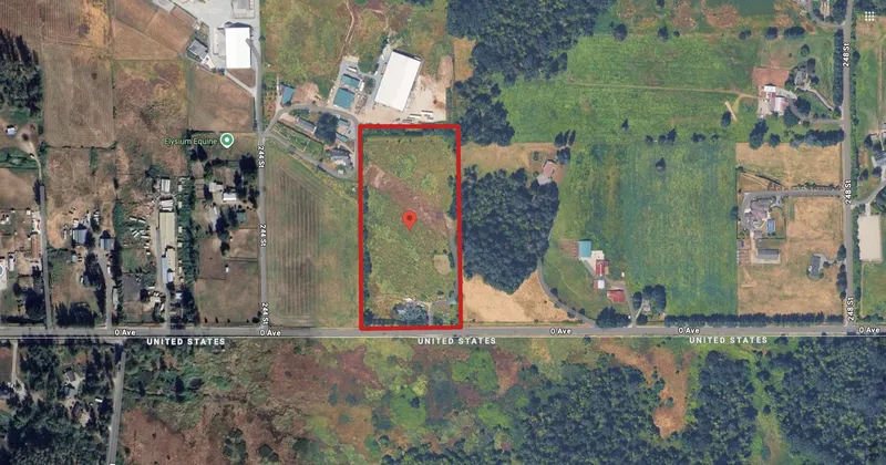 24493 0 AVENUE - photo 3 of 4