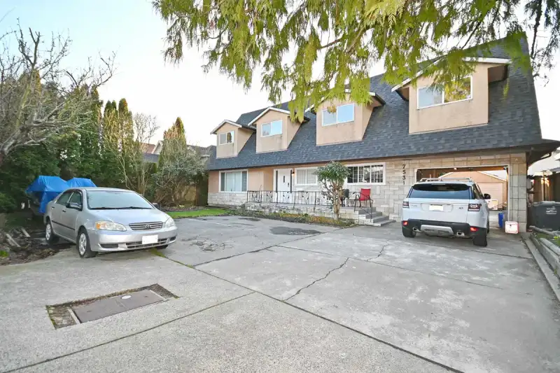 7531 GILBERT ROAD - photo 1 of 26