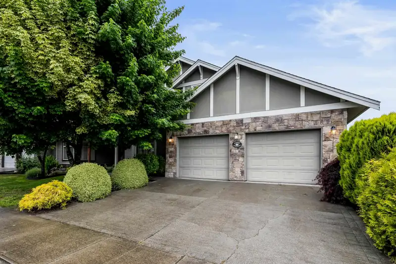 45807 HIGGINSON ROAD - photo 1 of 34