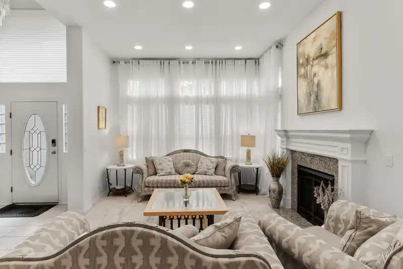 5669 CLIPPER ROAD - photo 4 of 33