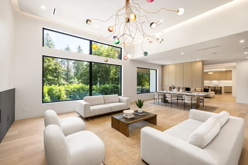 620 KENWOOD ROAD - photo 4 of 25