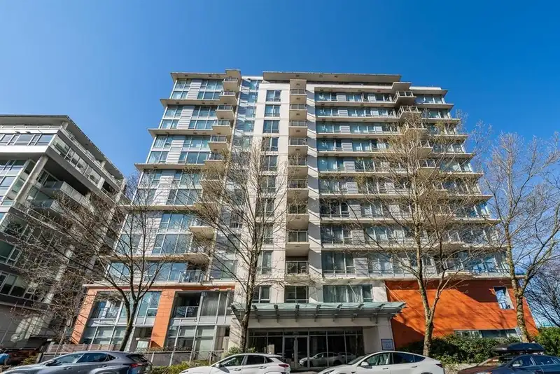 1506 1833 CROWE STREET - photo 1 of 10