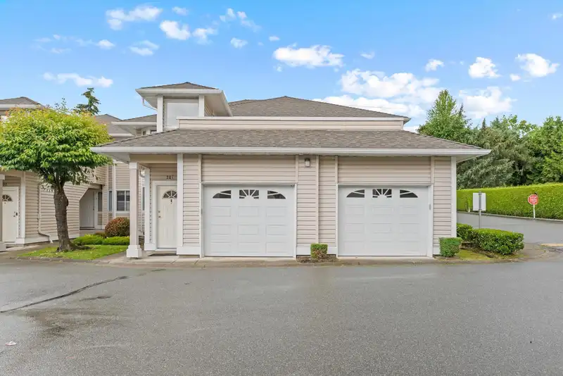 201 9310 KING GEORGE BOULEVARD - photo 1 of 22