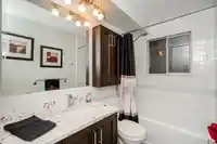 227 7837 120A STREET - thumbnail 18