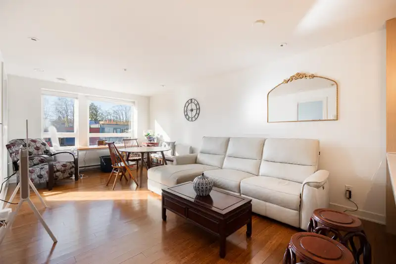 403 2481 WATERLOO STREET - photo 1 of 23