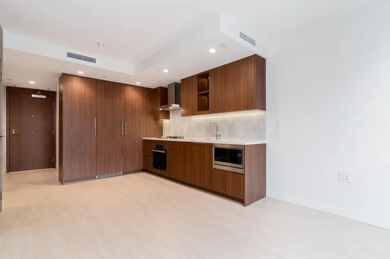 603 1768 COOK STREET - photo 3 of 18