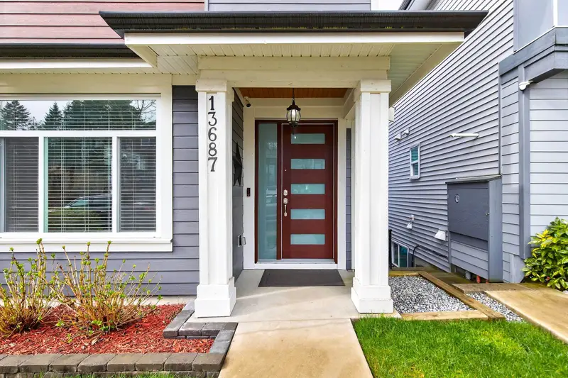 13687 232A STREET - photo 3 of 25