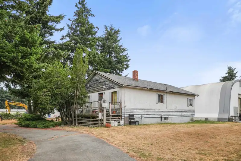 1414 TRACEY STREET - photo 2 of 26