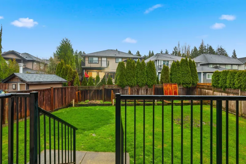 12428 201 STREET - photo 3 of 25