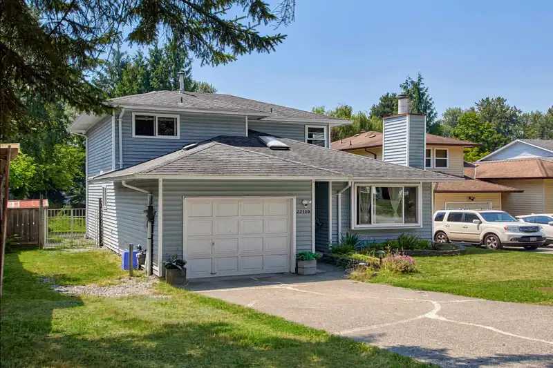 22130 RIVER BEND - photo 3 of 36