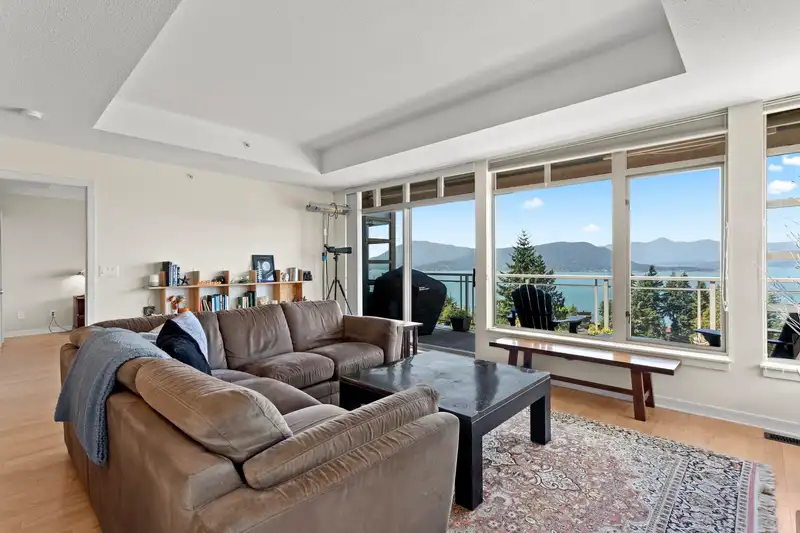 8601 SEASCAPE PLACE - photo 1 of 40