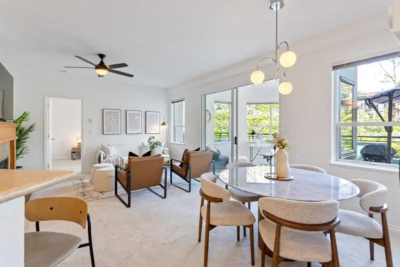 209 131 W 3RD STREET - photo 3 of 40