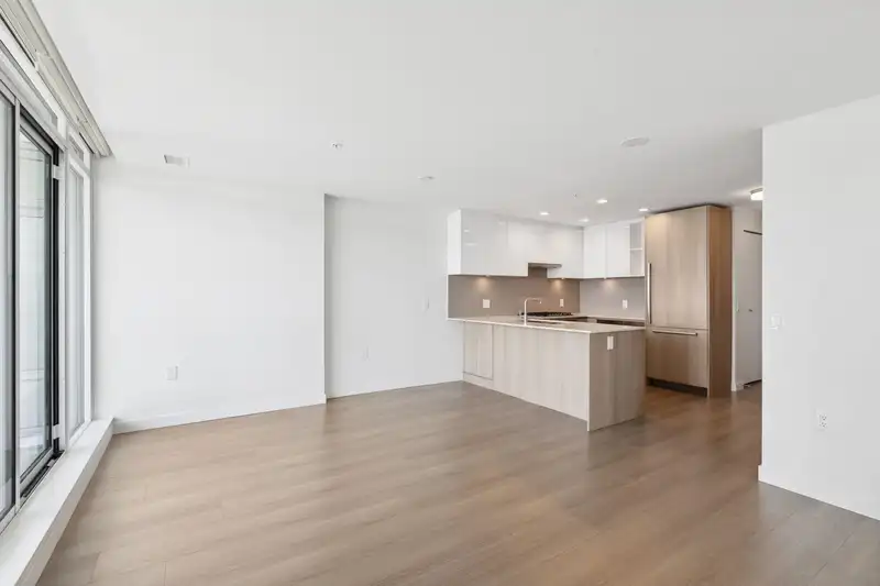 1805 618 CARNARVON STREET - photo 2 of 37