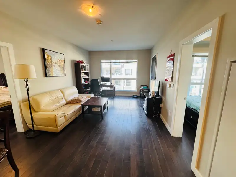 508 5399 CEDARBRIDGE WAY - photo 3 of 11