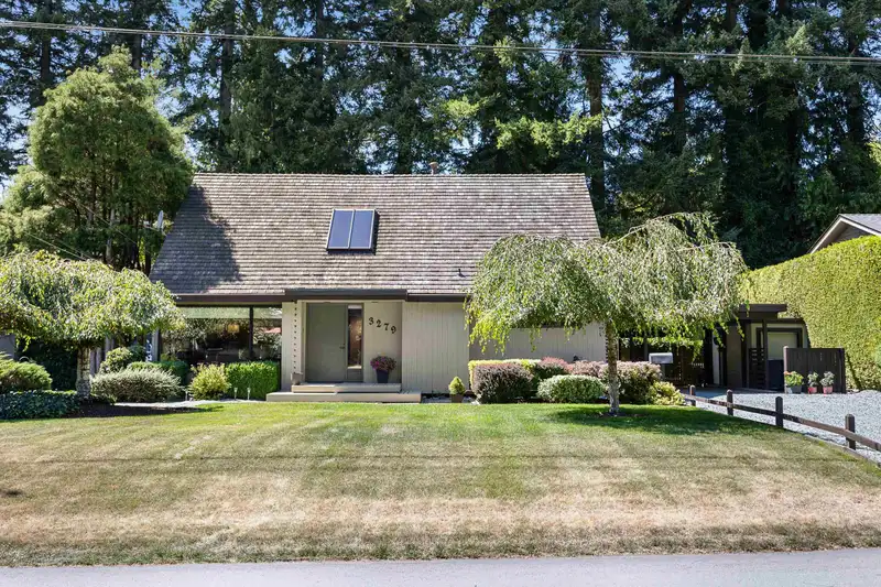 3279 CHESTNUT STREET - photo 1 of 40