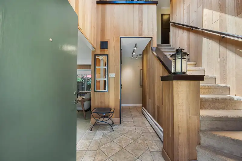 3279 CHESTNUT STREET - photo 3 of 40