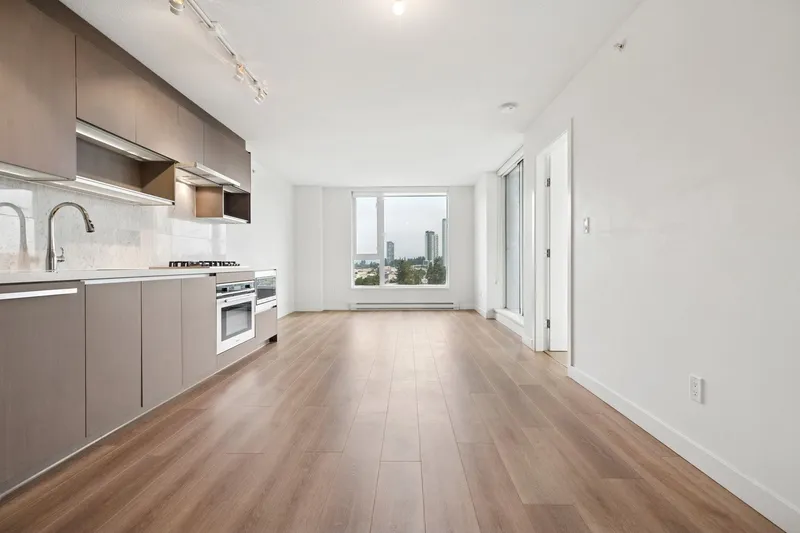 1512 13696 100 AVENUE - photo 3 of 22